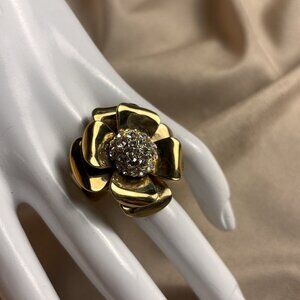 Vintage Chunky Gold Tone Rhinestone Floral Statement Cocktail Ring Jewelry A61